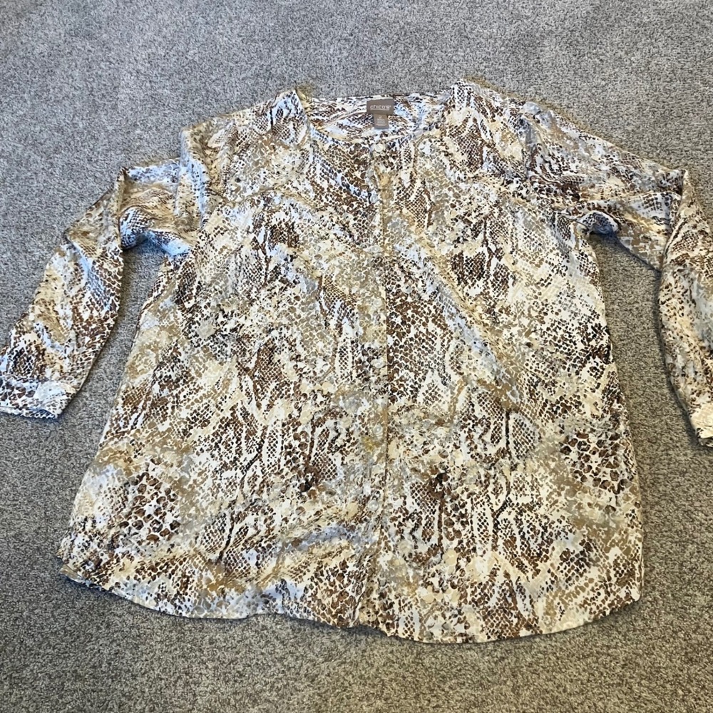 Chicos Snakeskin Print Button Front Blouse Brown Tan Size 2 Large Long Sleeve